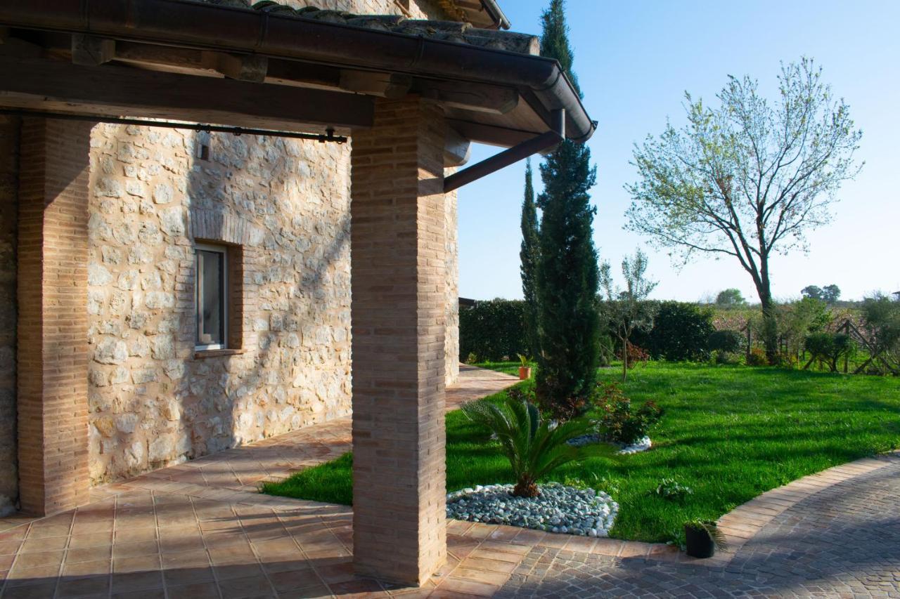 Camera Iris - B&B Antico Casale Monte San Biagio Eksteriør bilde